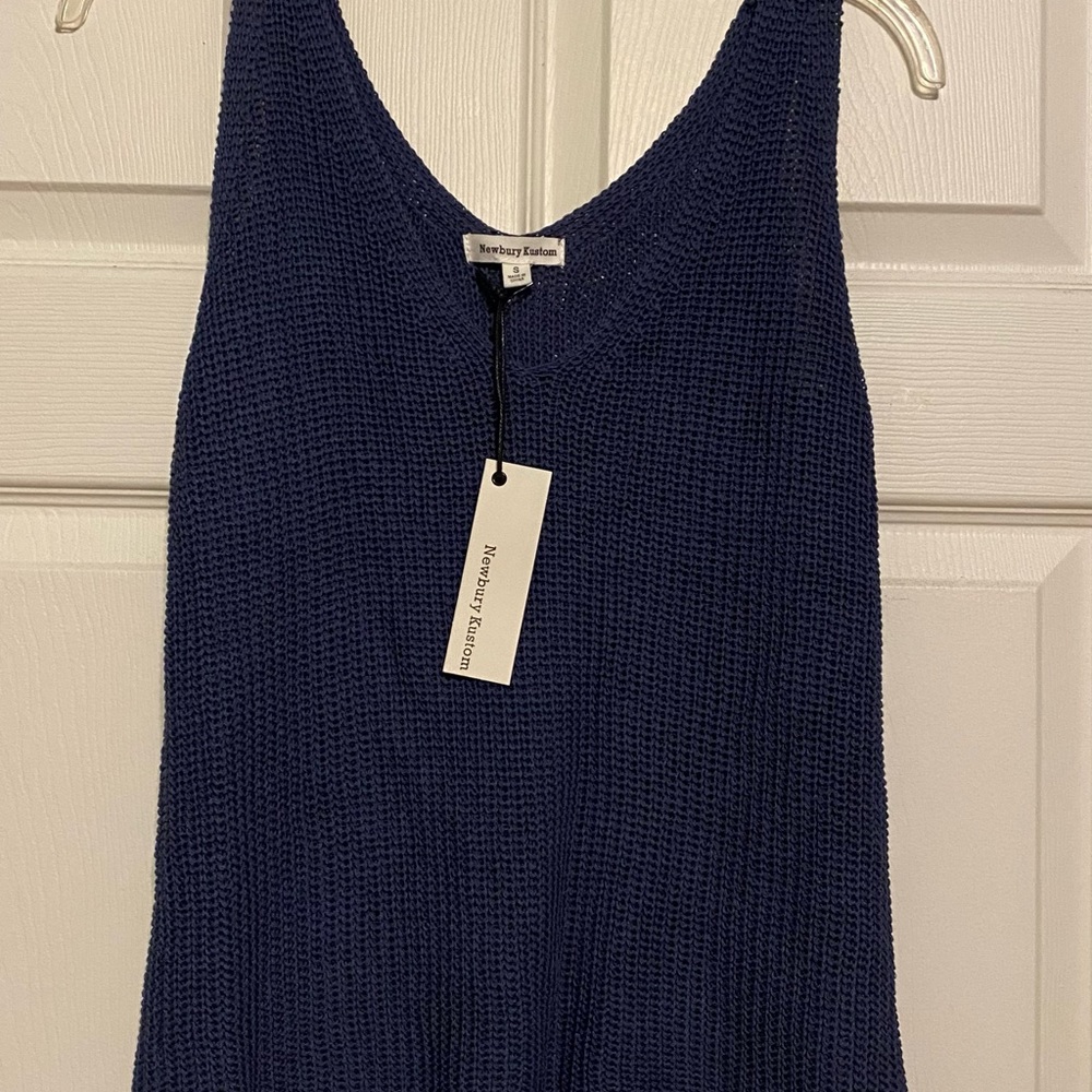 Navy mesh vest size small